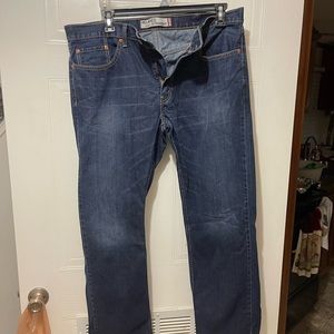 Levi jeans